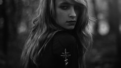 Woman patty grayscale