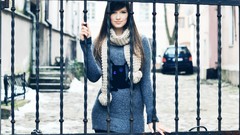 Woman photographer blue eyes brunettes hks HaKaShi