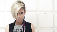 Woman photographer models Fedor Shmidt