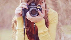 Woman Photographers brunettes