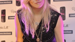 Woman pixie lott