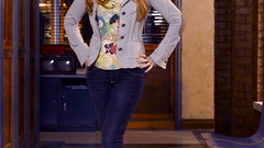 Woman redheads Molly Quinn