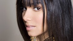 Woman Roselyn Sanchez brunettes