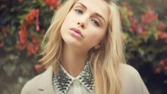 Woman roses blondes blue eyes european girls in nature kissy 