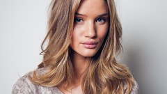 Woman rosie huntington-whiteley supermodels
