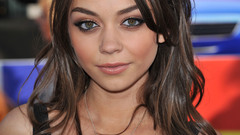 Woman sarah hyland modern