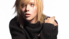Woman Scarlett Johansson