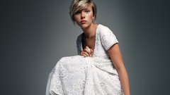 Woman Scarlett Johansson