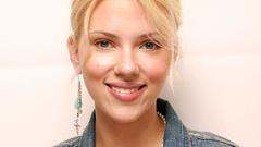 Woman Scarlett Johansson Actress