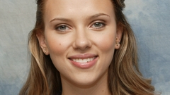Woman Scarlett Johansson Actress