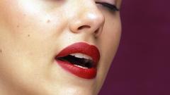 Woman Scarlett Johansson Actress