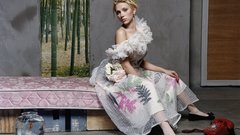 Woman Scarlett Johansson dress