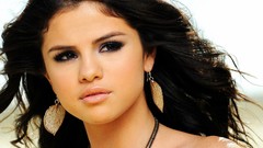 Woman Selena Gomez Actress brunettes