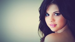Woman Selena Gomez brunettes