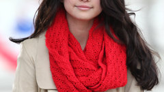 Woman Selena Gomez Celebrity