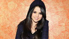 Woman Selena Gomez Celebrity