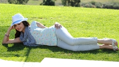 Woman Selena Gomez Celebrity