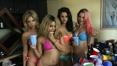 Woman Selena Gomez vanessa hudgens