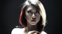 Woman series Noire Erwintirta