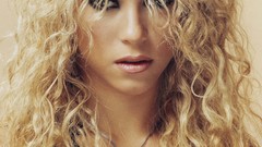 Woman shakira singers