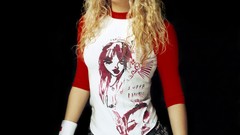 Woman shakira singers