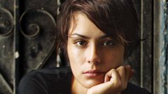 Woman shannyn sossamon
