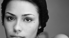 Woman shannyn sossamon