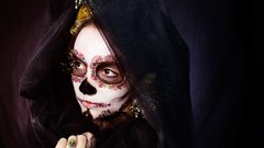 Woman silence classic portraits