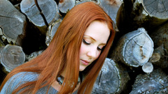 Woman simone simons