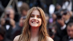 Woman smiling blue eyes models post barbara palvin