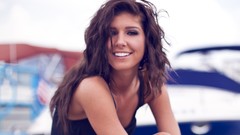 Woman smiling brunettes