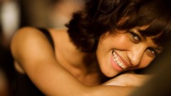Woman smiling brunettes olga kurylenko