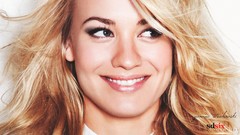 Woman smiling yvonne strahovski models