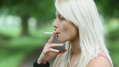 Woman smoking Annely Gerritsen