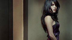 Woman sophia bush bangs