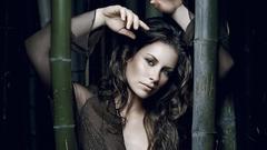 Woman Stars Actress evangeline