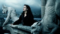 Woman statues Angelina Jolie Actress