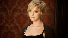 Woman Sucker Punch Jena