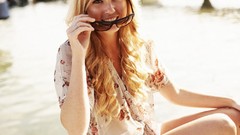 Woman sunglasses blondes