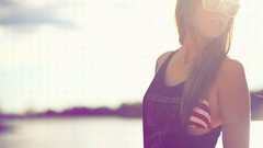 Woman sunglasses brunettes