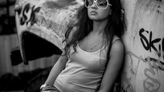 Woman sunglasses brunettes models