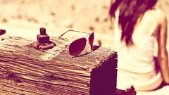 Woman sunglasses sunlight ray ban