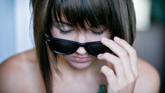 Woman sunglasses tattoos brunettes