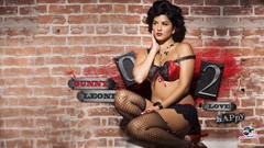 Woman Sunny Leone
