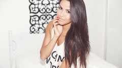 Woman t-shirts brunettes Emily Valdez