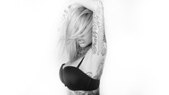 Woman tattoos