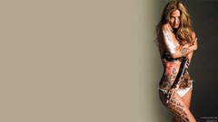 Woman tattoos bar refaeli