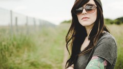 Woman tattoos brunettes girls with glasses