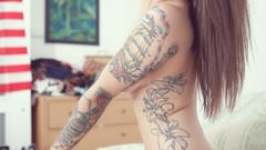 Woman tattoos brunettes topless Kristina Labahn