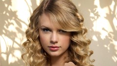Woman taylor swift